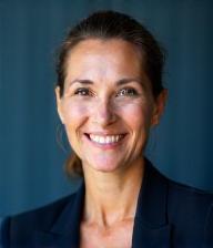 Portrait professionnel de Claire Dupont